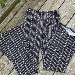 Flair bottom leggings